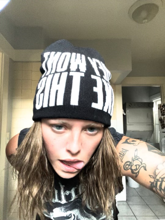 NO-FOLD LS SMILE BEANIE – Lauren Sanderson NO-FOLD LS SMILE BEANIE – Lauren Sanderson
