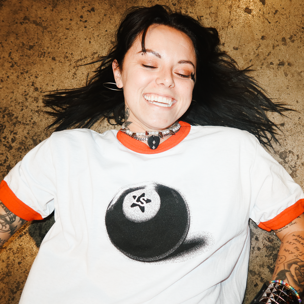 8 BALL RINGER TEE – Lauren Sanderson